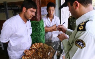 روزهخواری علنی در مقابل چشمان بسته مسئولان مازندران