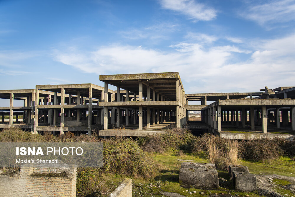 بیمارستان نیمه کاره شهرستان نکا بعد از ۳‌۶ سال